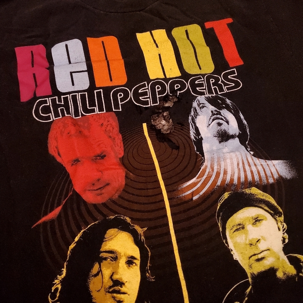 Vintage RARE 90s Red Hot Chili Peppers Concert Tshirt Mens Small - Picture 2 of 6